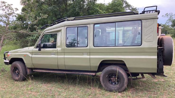 Toyota Land Cruiser 4x4